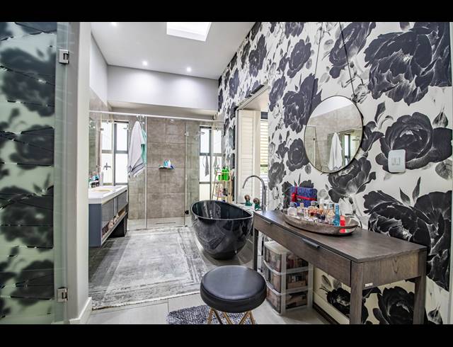 3 BEDROOM HOUSE FOR SALE IN STEYN CITY